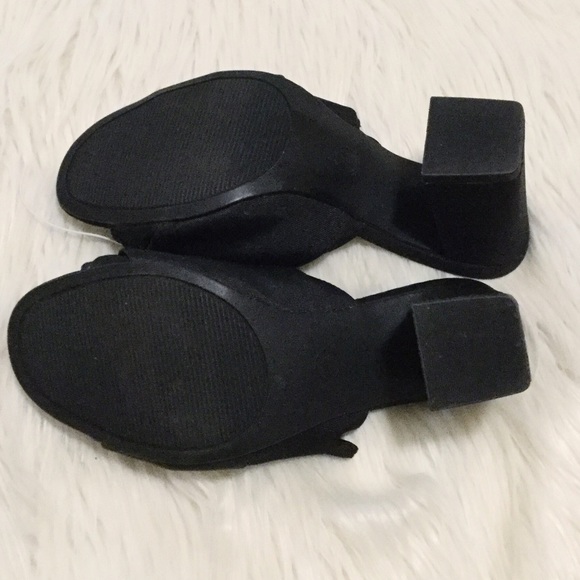 SALE! NWOT A New Day Black Knotted Bow Mule Heels - Picture 4 of 6